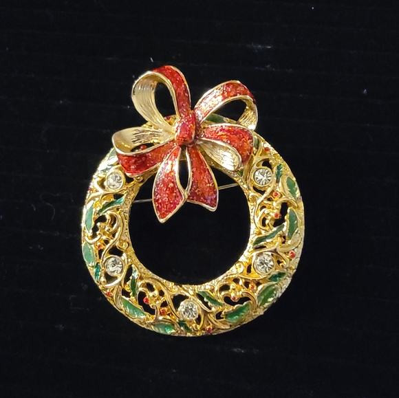 Vintage Danecraft Signed Gold Tone Christmas Wreath Brooch Pin Red Bow Holiday - Picture 10 of 16